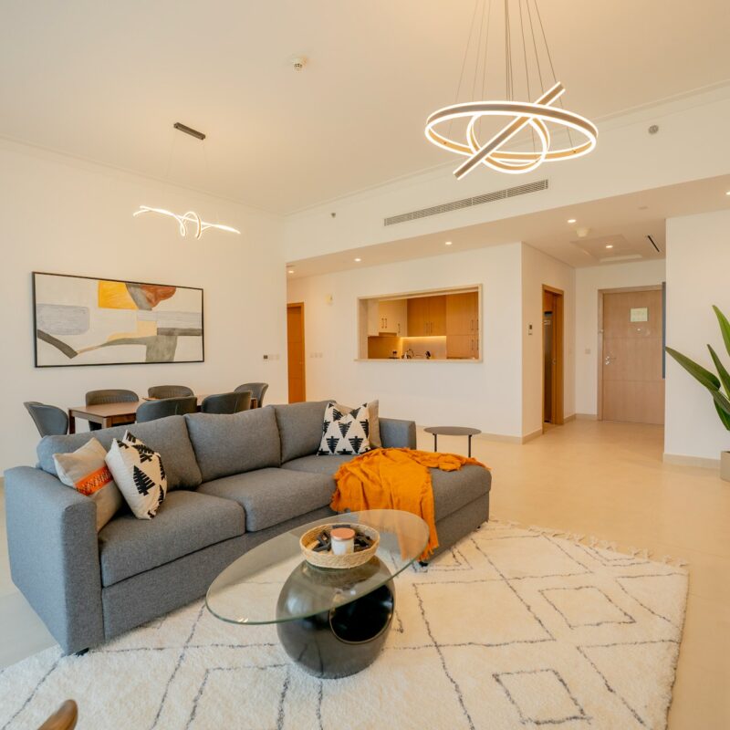 Rent a Luxury Apartment Without Overpaying