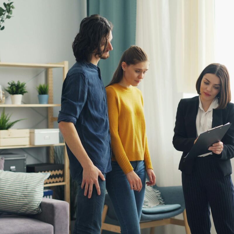 Showing Apartments Legally in Illinois