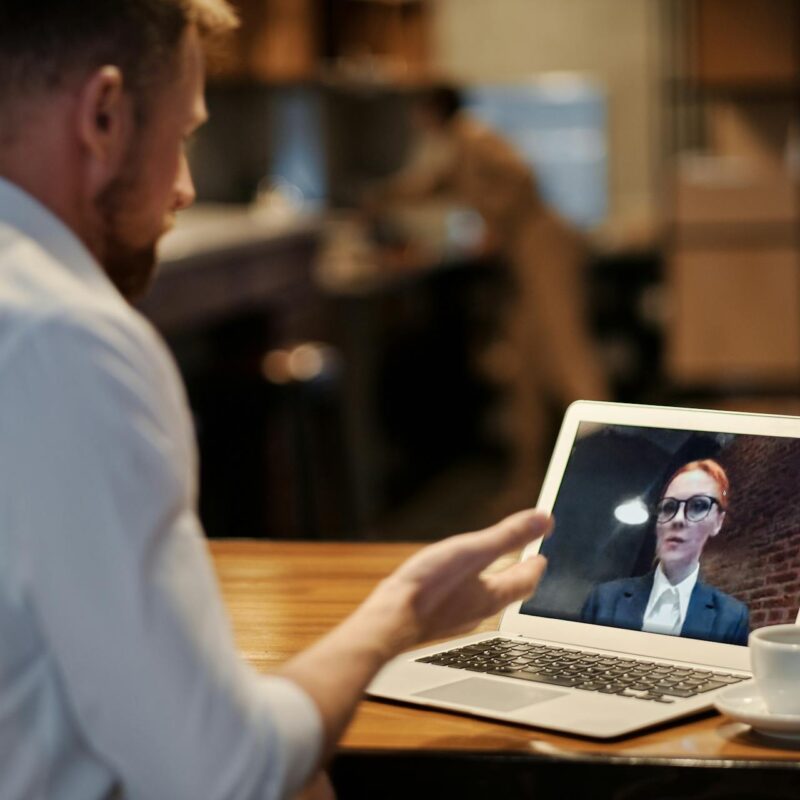 Virtual apartment tours